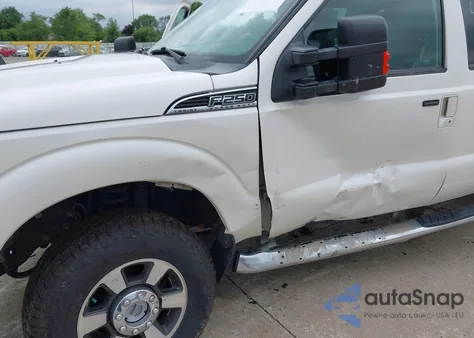 2014 Ford F-250 Lariat из США, поврежденный, VIN 1FT7W2B64EEA64594